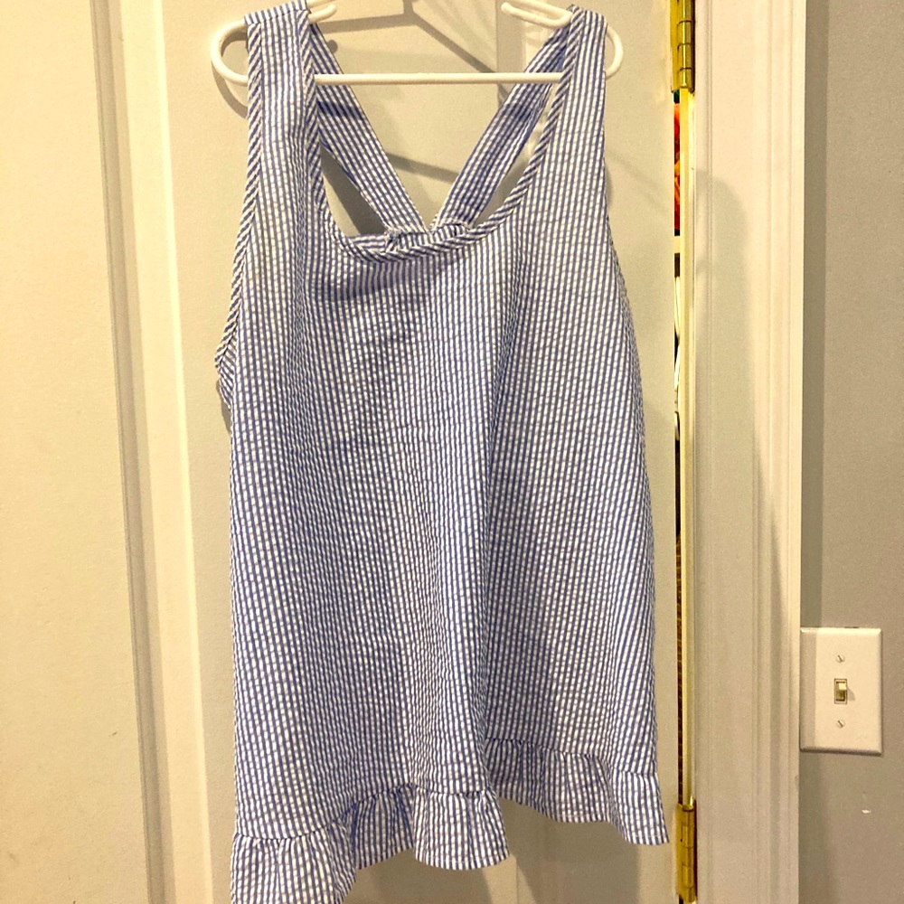 super cute beachy stripped top